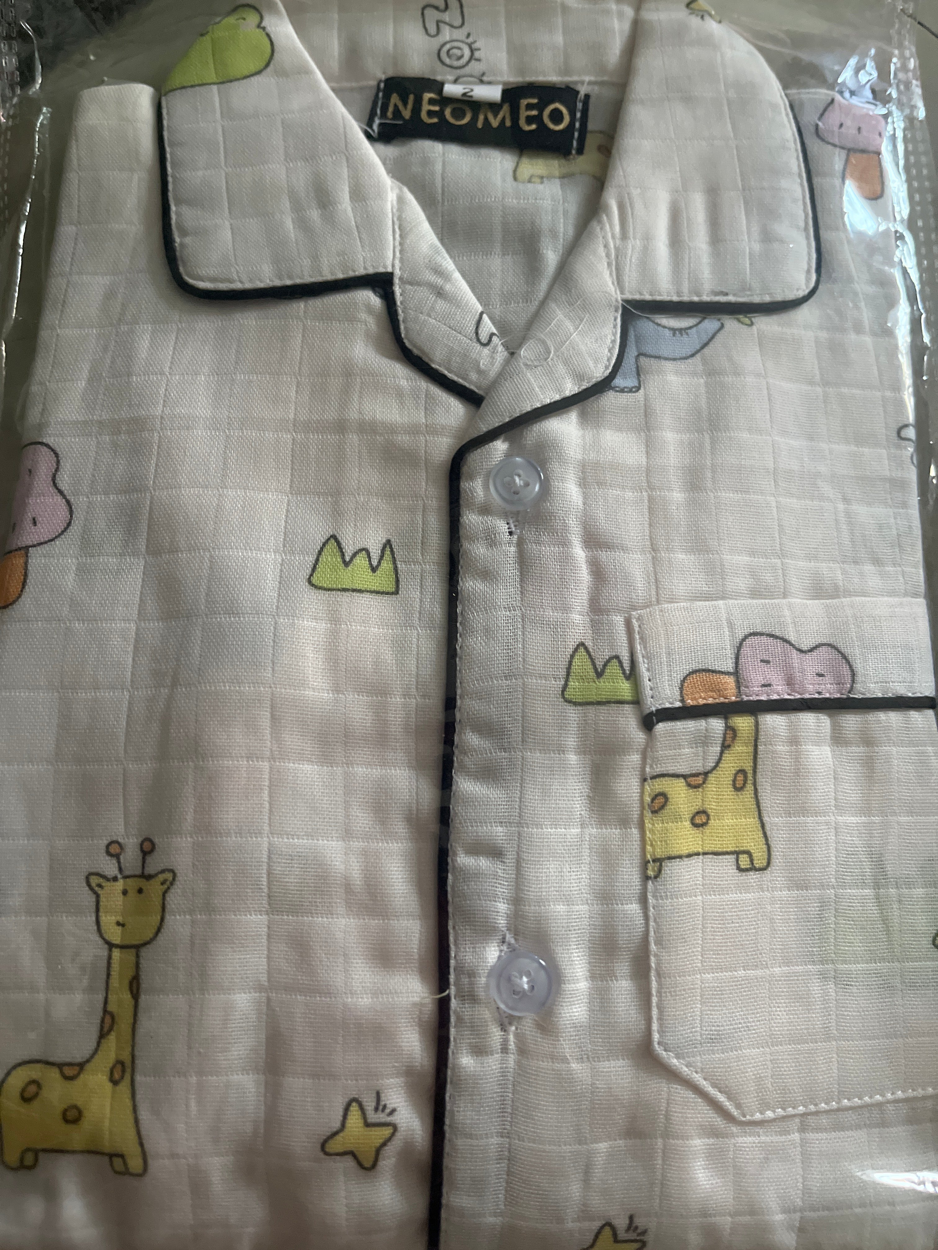 Unisex Pink Giraffe Bamboo Muslin Nightsuit