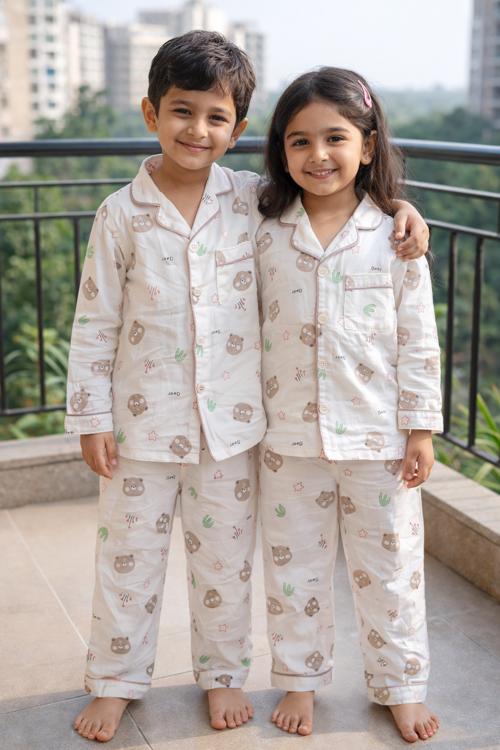 Unisex White and Brown Bear Hosiery Nightsuit